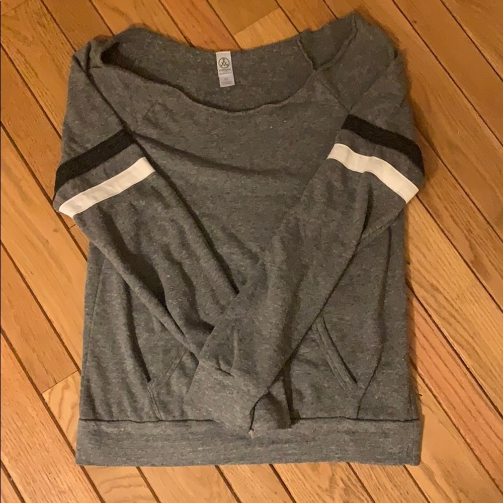 Alternative Apparel sweatshirt